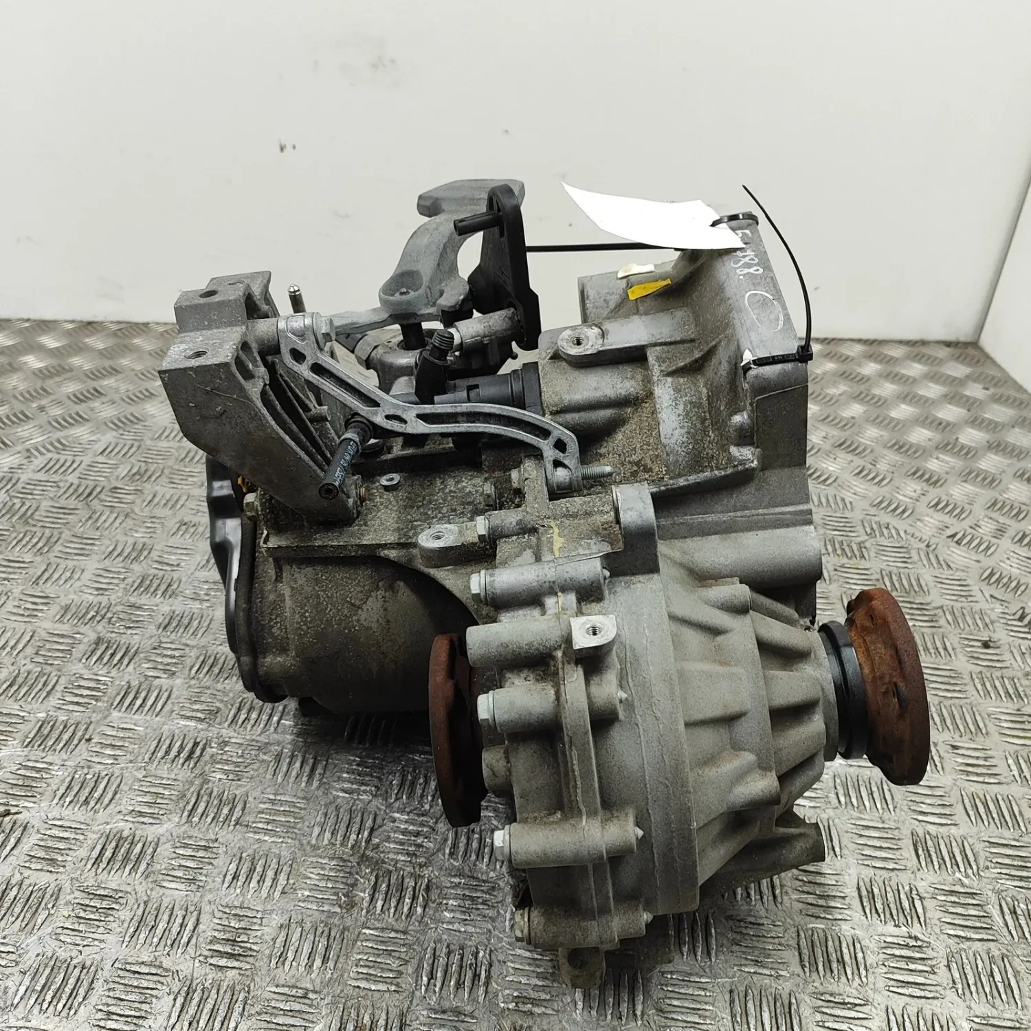 SKODA OCTAVIA MK3 5E Manual Gearbox QYB 2.0 Diesel 2013 32697861