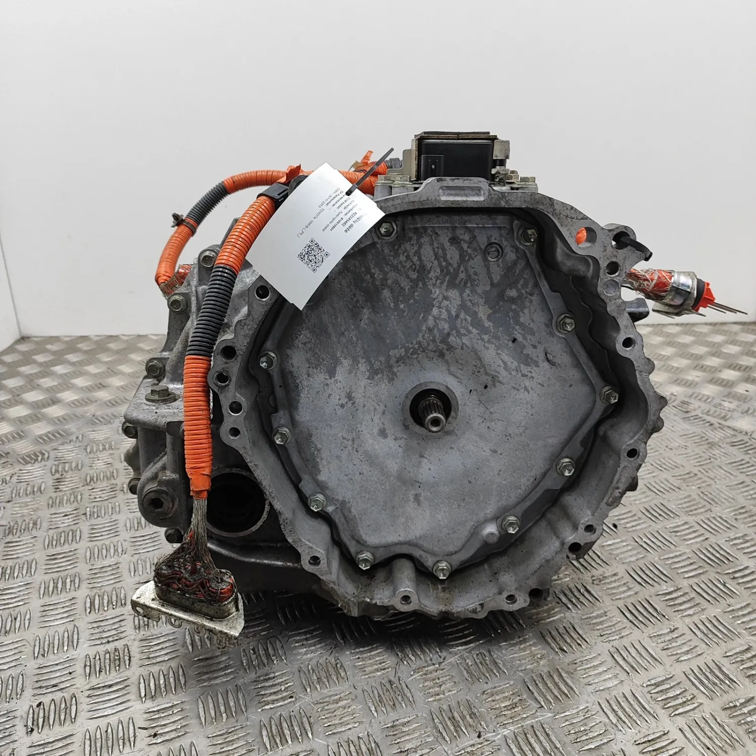 TOYOTA YARIS XP130 Gearbox 3090052010 1.5 Petrol / electricity 54kw 2013