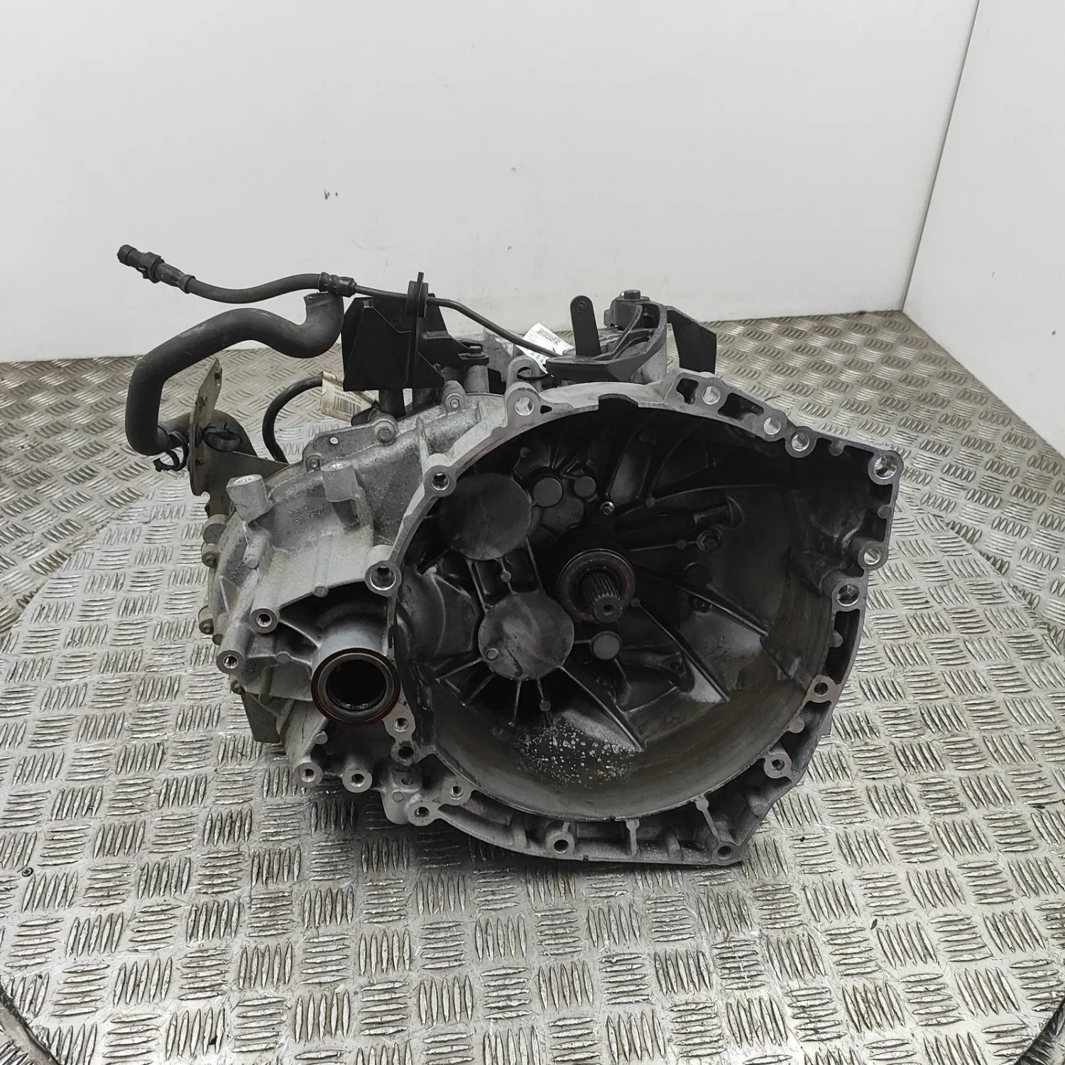 VOLVO V60 Mk2 Manual 6 Speed Gearbox 1285417 2.0 Diesel 110kw 2019 30702696