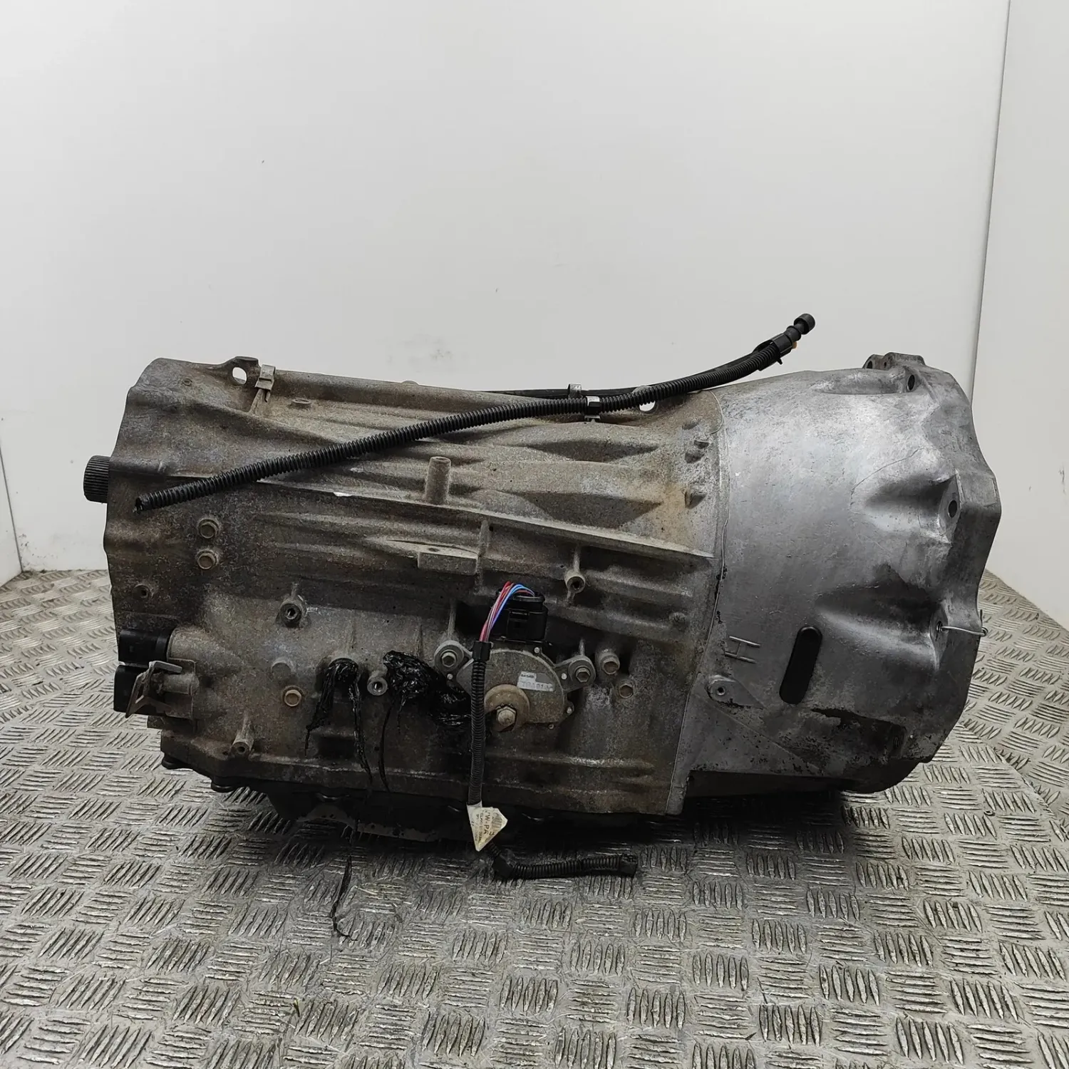 VW TOUAREG 7L Auto 6 Speed Gearbox TR-60SN 3.0 Diesel 165kw 2007 33012406