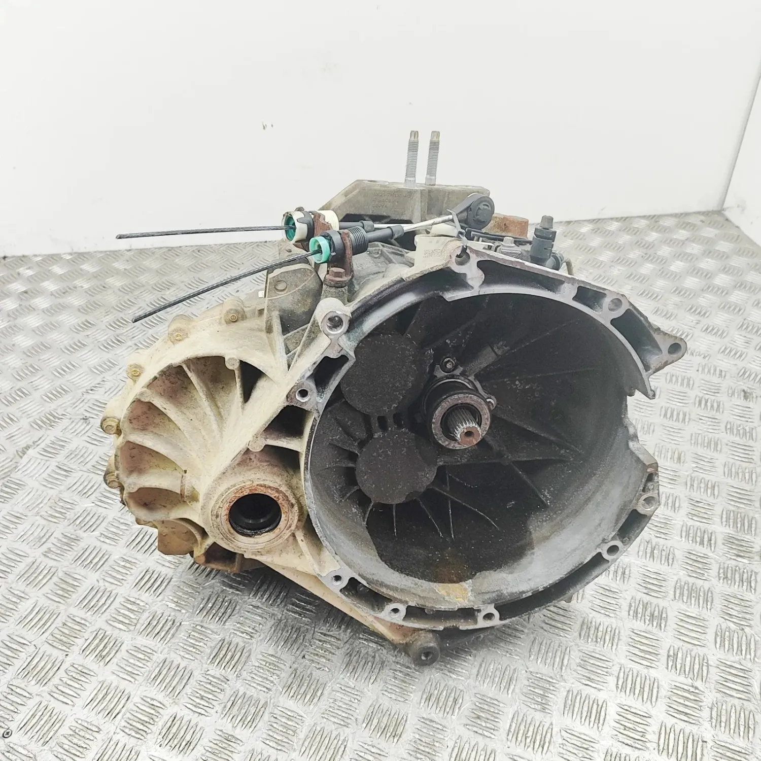 FORD TRANSIT Minibus / passenger Gearbox FK2R-7002-GGA 2.2 Diesel 92kw 32998549