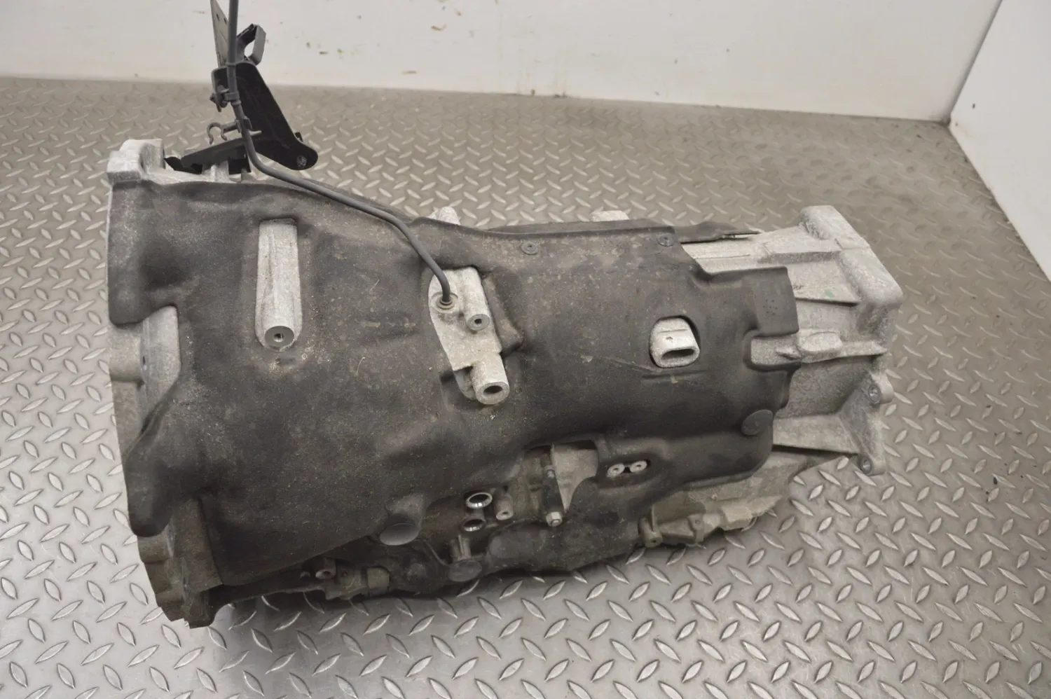 Range Rover Velar Gearbox Automatic 8HP-45 H7A3-7000-CE 2.0 D 2018 RHD 17806313