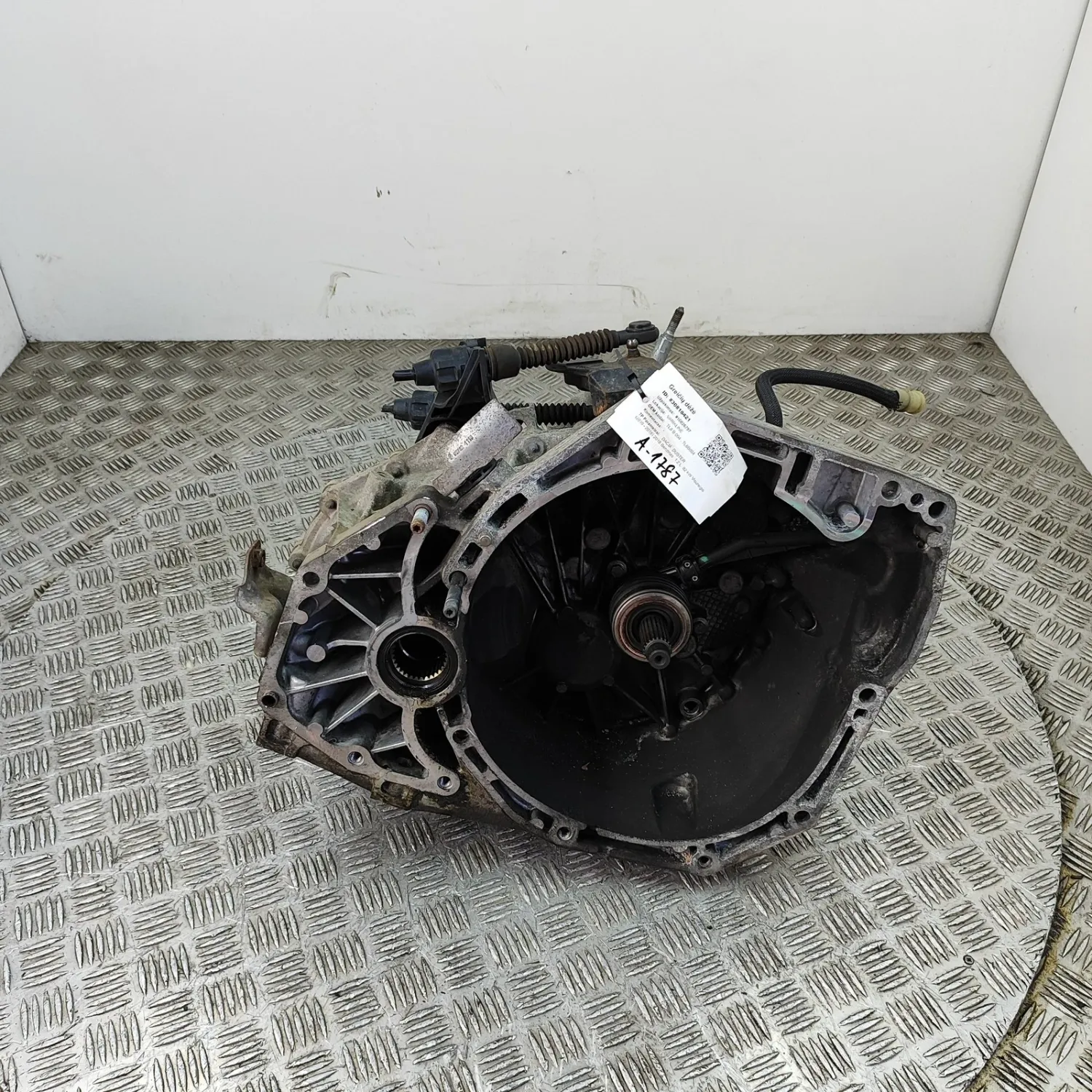 DACIA DUSTER Gearbox TL8 B 004 1.2 Petrol 92kw 2018 30818421
