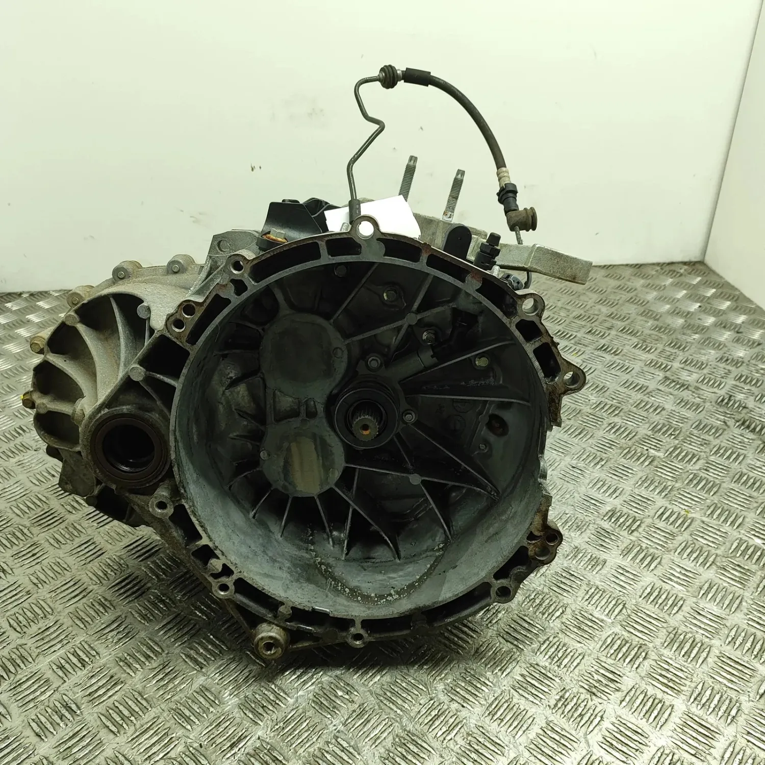 FORD TRANSIT CUSTOM MK1 Manual Gearbox KK2R-7002-VGC 2.0 Hybrid 96kW 2023