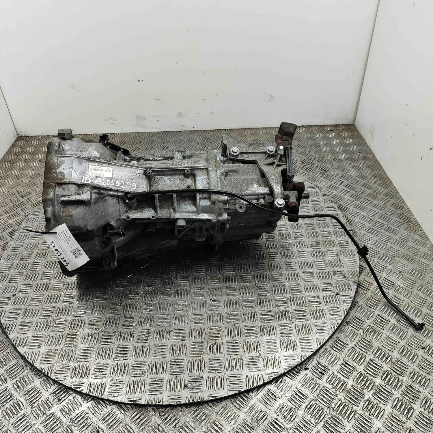 FORD TRANSIT Gearbox CC1R-7003-AB 2.2 Diesel 92kw 2013 32111199