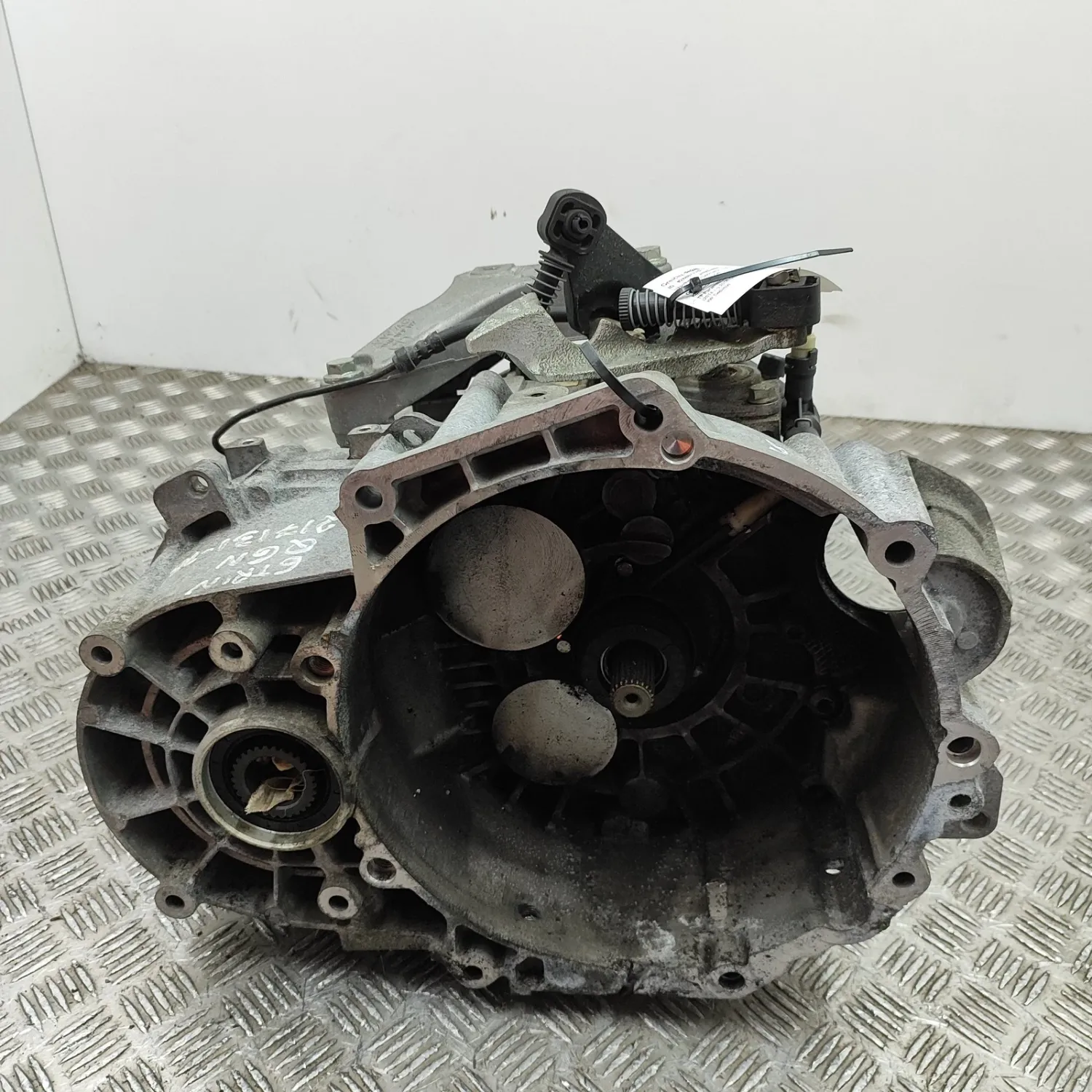 VW PASSAT B8 3G2 FWD Manual 6 Speed Gearbox QGH 2.0 Diesel 110kw 2016 28887779
