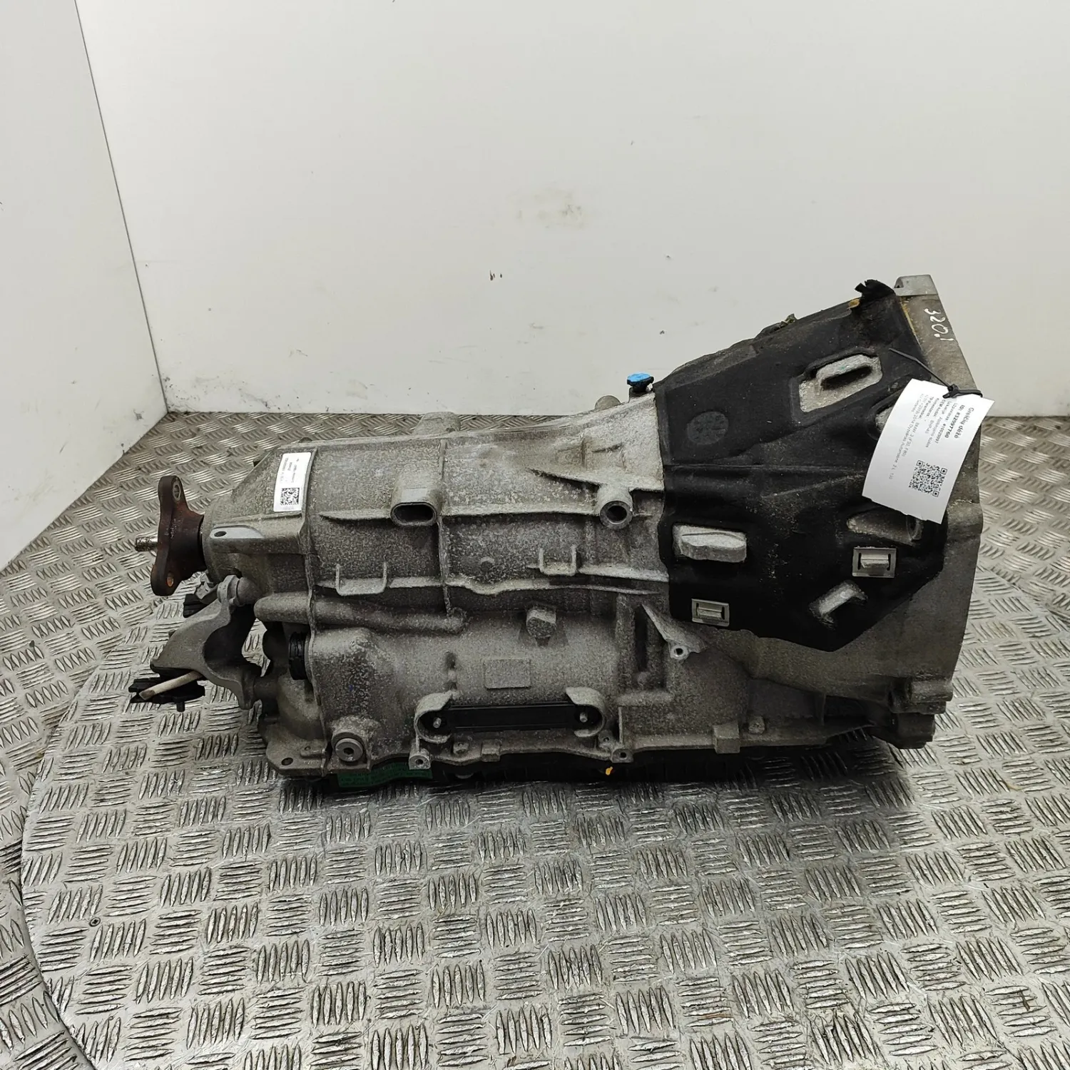 BMW 3 F30, F80 Gearbox 8HP-45 2.0 Diesel 135kw 2014 32997760