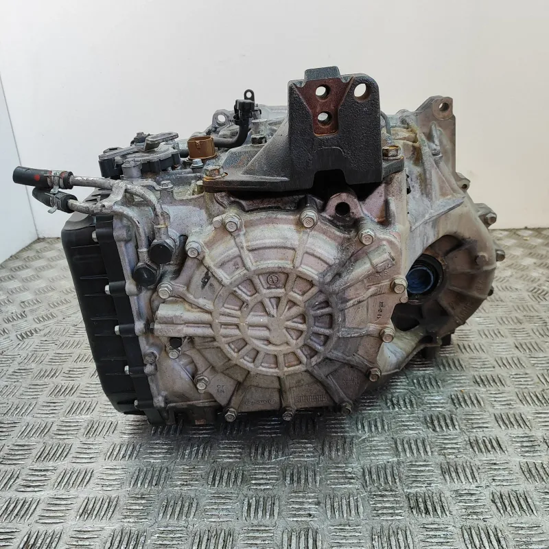 HYUNDAI i40 VF Gearbox A6MF2 1.7 Diesel 85kw 2014 31715167