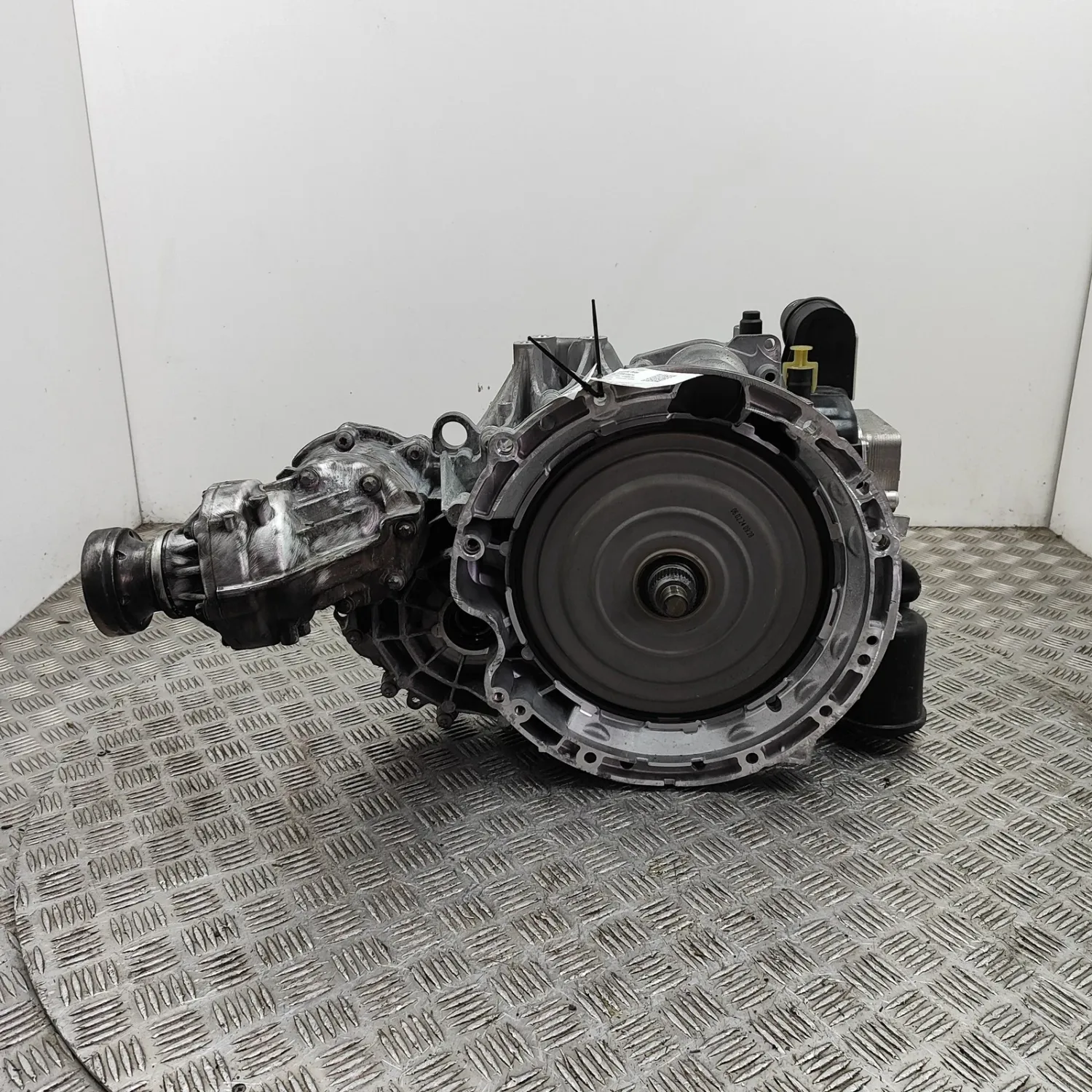 MERCEDES-BENZ A W177 Gearbox A2473700405 2.0 Petrol 225kw 2024 30812874