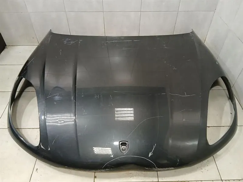 Porsche Macan 95B Bonnet 95B823031 Bonnet