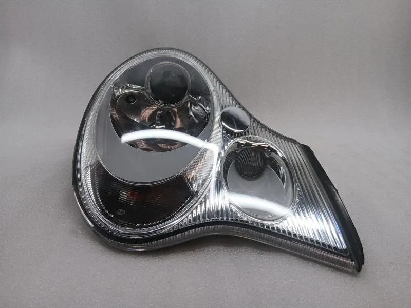 Porsche 911 996 right headlight 99663105621 LHD Bixenon headlight right