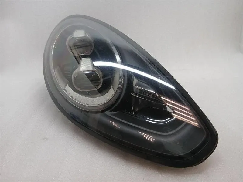 Porsche Panamera 970 right headlight 97063197204 headlight right