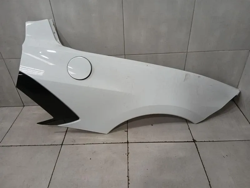 Chevrolet Corvette C8 rear left panel 85120400 rear left side panel
