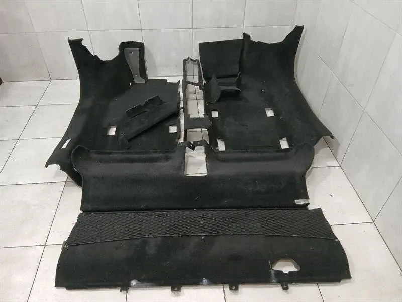 Ferrari 488 F142m floor carpet set 86578100 carpet flooring set LHD