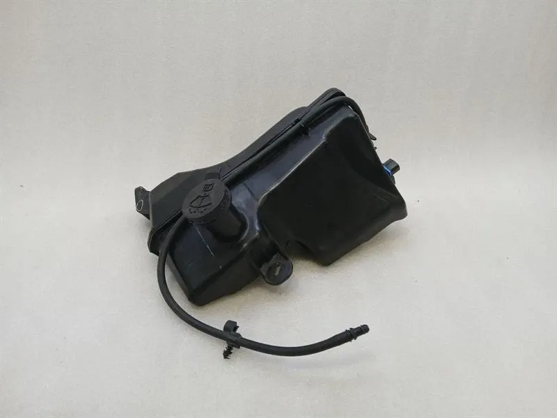 Chevrolet Corvette C8 washer fluid reservoir 84557041 washer fluid reservoir