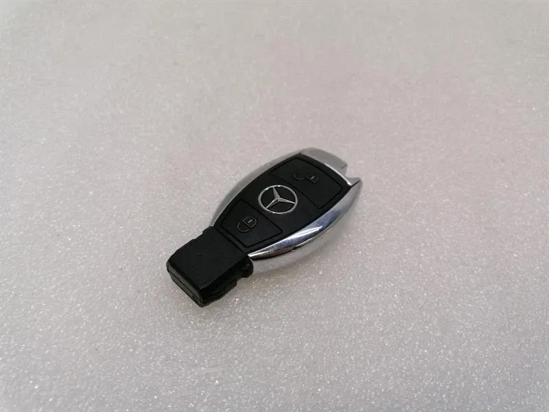 MERCEDES C CLASS W205 KEY FOB KEY