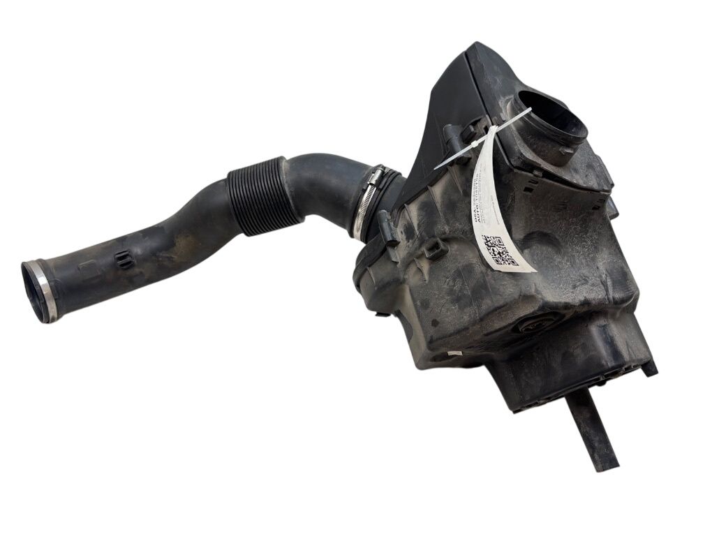 4H0133823J Air Cleaner (filter box) AUDI A8 (4H) (2009-2017)