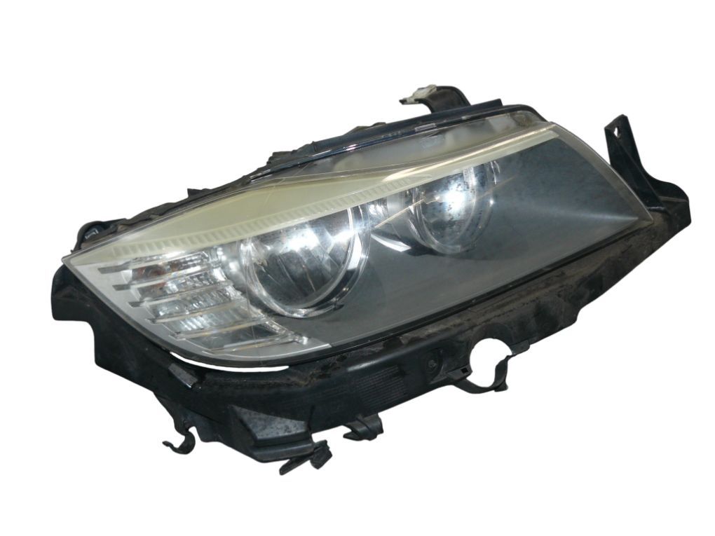 89318941 Headlight right BMW 3 (E90, E91, E92, E93) (2005-2011)