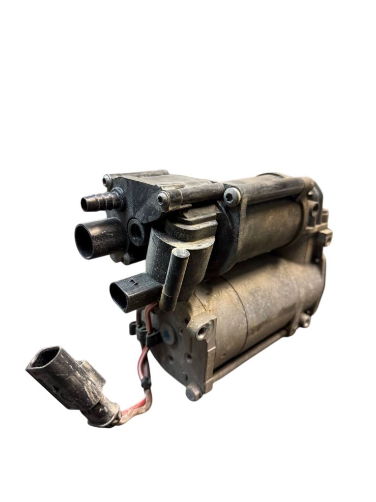 37206868998 6868998 Air Suspension Compressor BMW X5 (F15, F85) (2012-2018)