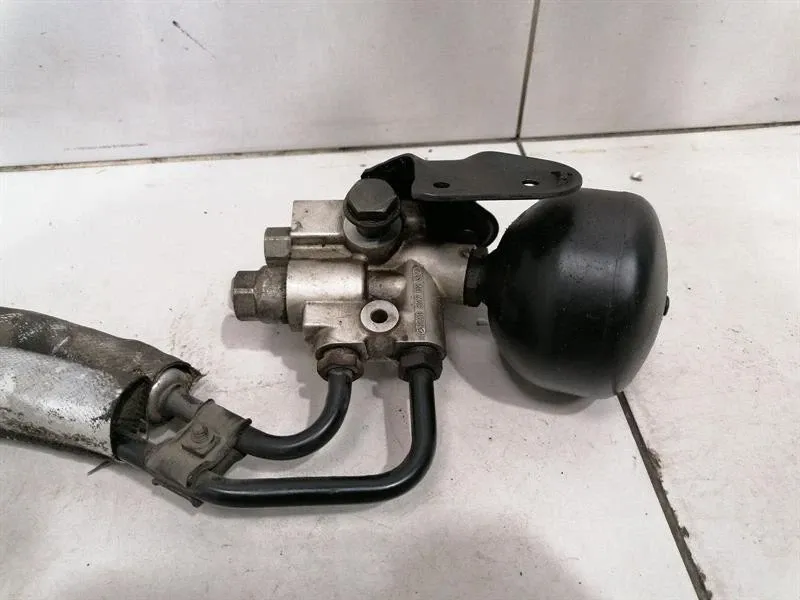 Mercedes S-Class W220 Pipe A2203200753 Hose ABC Pressure Accumulator A2203270231