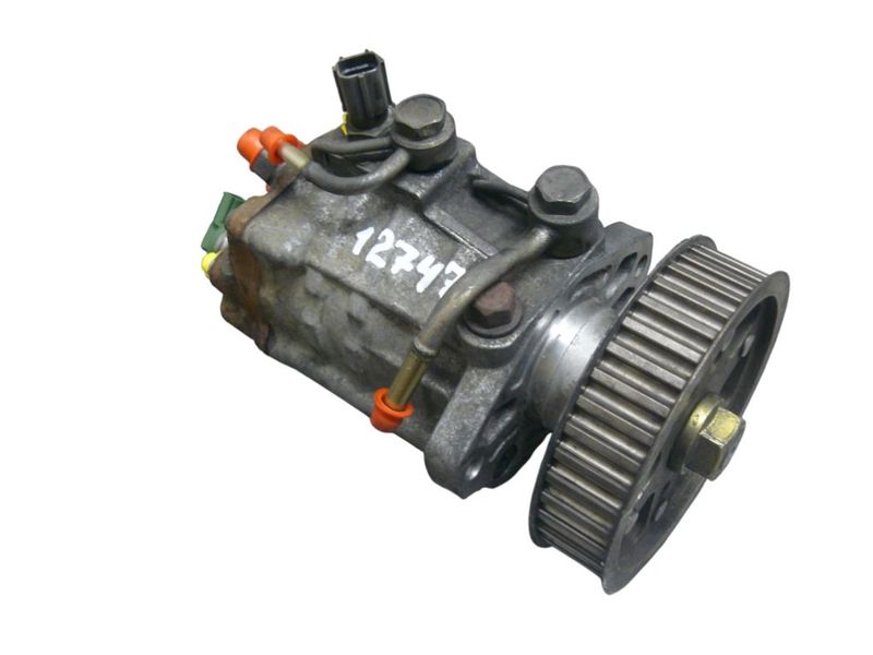 2210027010 Fuel injection pump, diesel TOYOTA AVENSIS VERSO (XM20) (2001-2009)