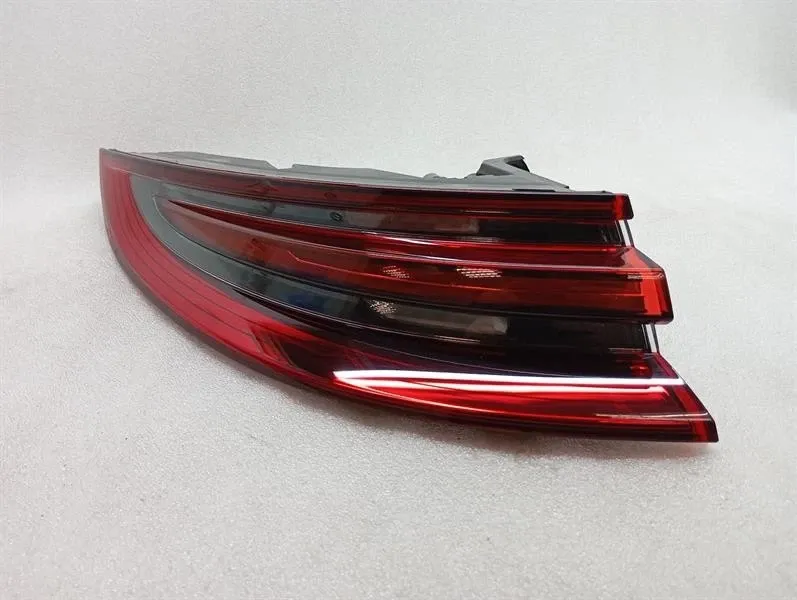 Porsche Panamera 971 left rear light 971945091B bracket repaired tail light rear