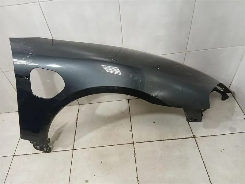 Porsche Taycan 9J Right Wing 9J1821102YGRV WITH PWR DOOR Right Fender