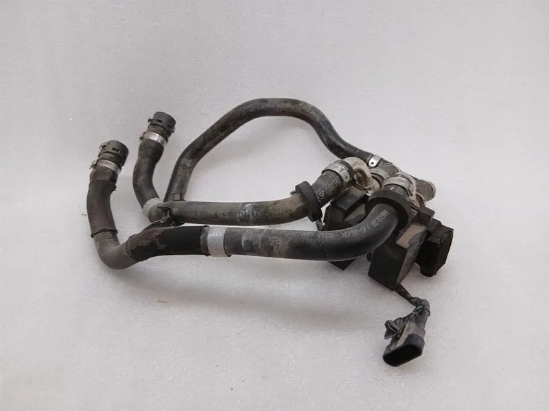 Ferrari 488 F142M Heater Valve 67635900 Heater Valve