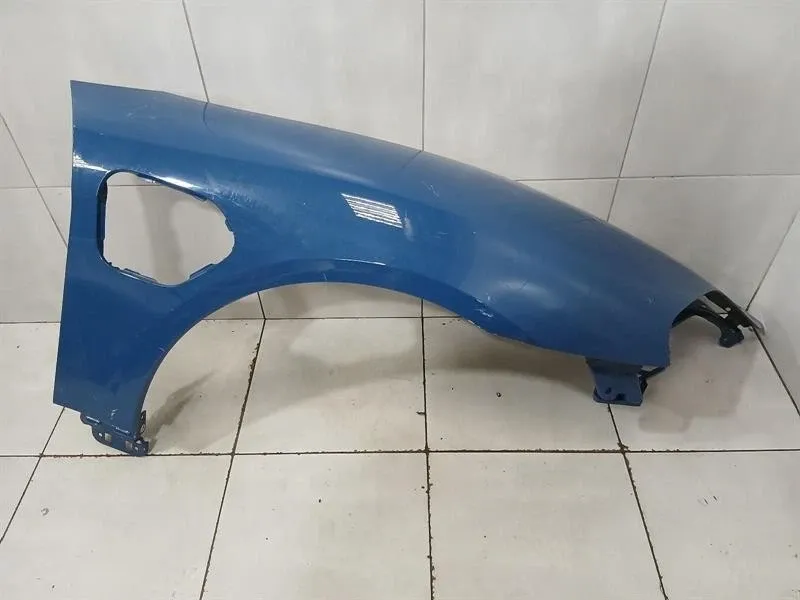 Porsche Taycan 9J Right Wing 9J1821102Y W/O PWR DOOR Right Fender