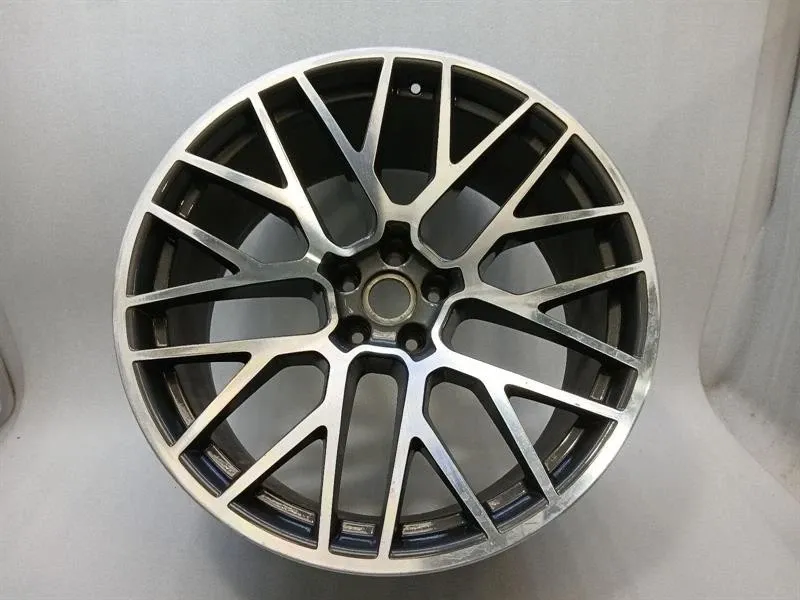 Porsche Macan 95B Alloy Wheel 95B601025DM RS-Spyder Design 10J x 21 ET19 Rim