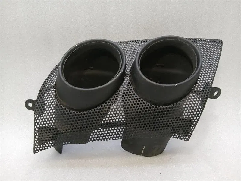Maserati Levante exhaust tips cover left 670104469 exhaust cover left