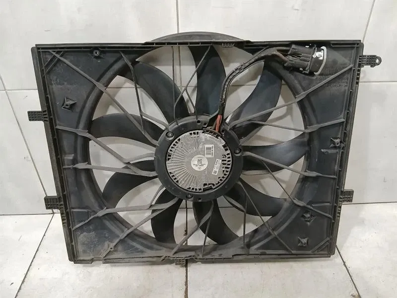 MERCEDES C63 AMG W205 Radiator Fan A0999069100 Fan Electric Fan M177 850W