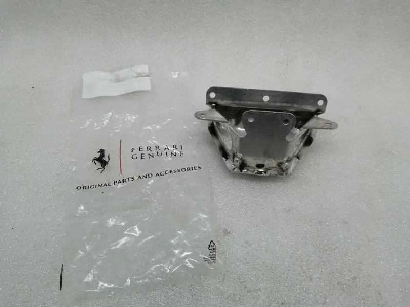 Ferrari F12 Berlinetta F152 Lid Lock Fastener 84337900 Lid Latch