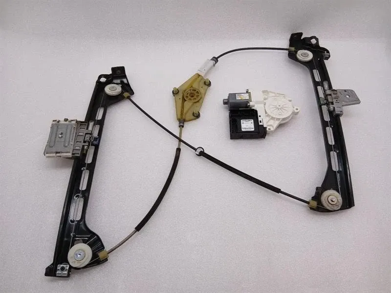 Audi R8 Type 42 5.2 V10 Coupe Left Door Winder 420837461A Window Regulator Left