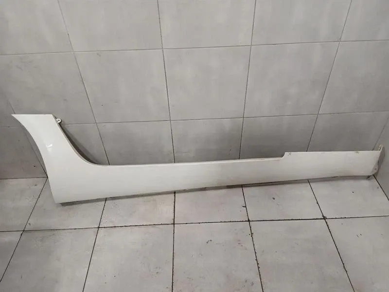 Mercedes GT R190 Roadster Right Side Skirt A1906980454 Side Skirts Right