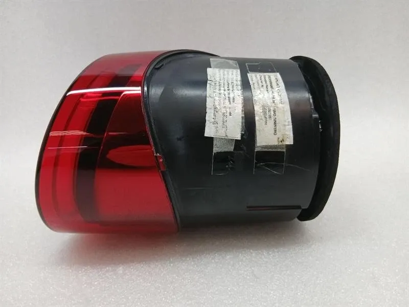 Ferrari 812 Superfast F152M Left Rear Light 322258 NO E MARKINGS Tail Light