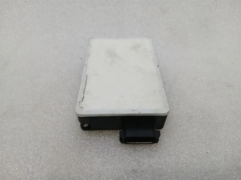 Mercedes GT R190 Roadster Radar Sensor A0009052504 Radar Blind Spot Sensor