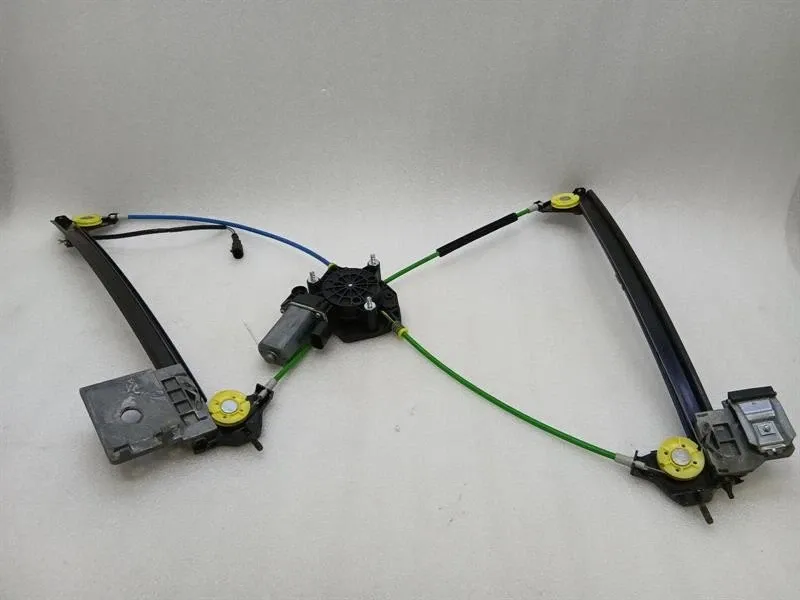 Ferrari GTC4 Lusso T 3.9 V8 F151M Right Door Winder 82127500 Window Regulator Right