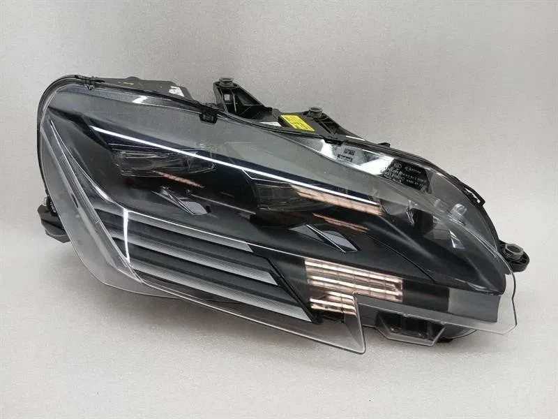 Ferrari SF90 F173 Right Headlight 816045 SF90 Headlight Right AFS