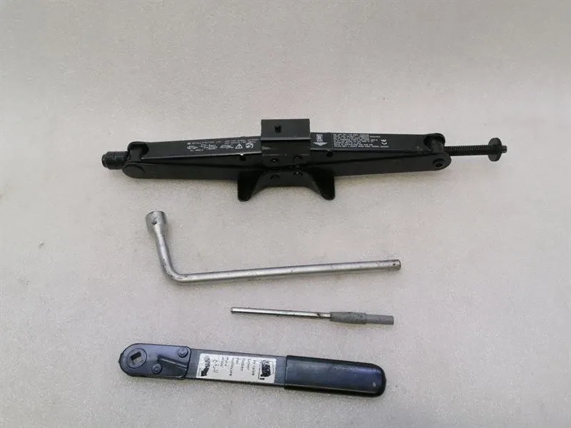 Bentley Arnage T Tool Kit UT14306PA Tool Kit UR27362
