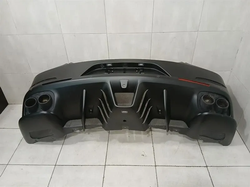 Ferrari GTC4 Lusso T 3.9 V8 F151M Rear Bumper 985912722 Rear Bumper