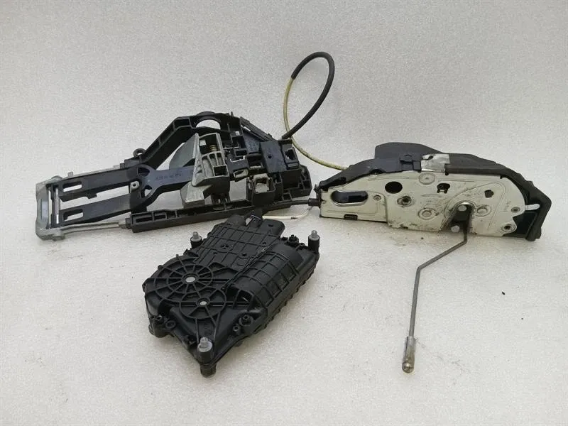 ROLLS ROYCE GHOST SERIES 1 09-14 Door Lock 5A36E21 FL Door Lock FRONT LEFT