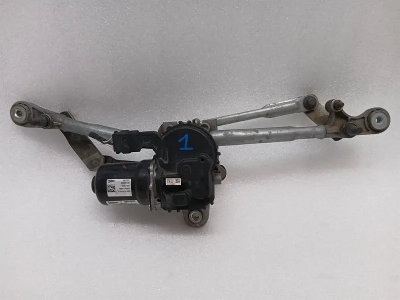 FERRARI SF90 F173 Front Wiper Motor 831335 SF90 LHD Wischermotor Vorne