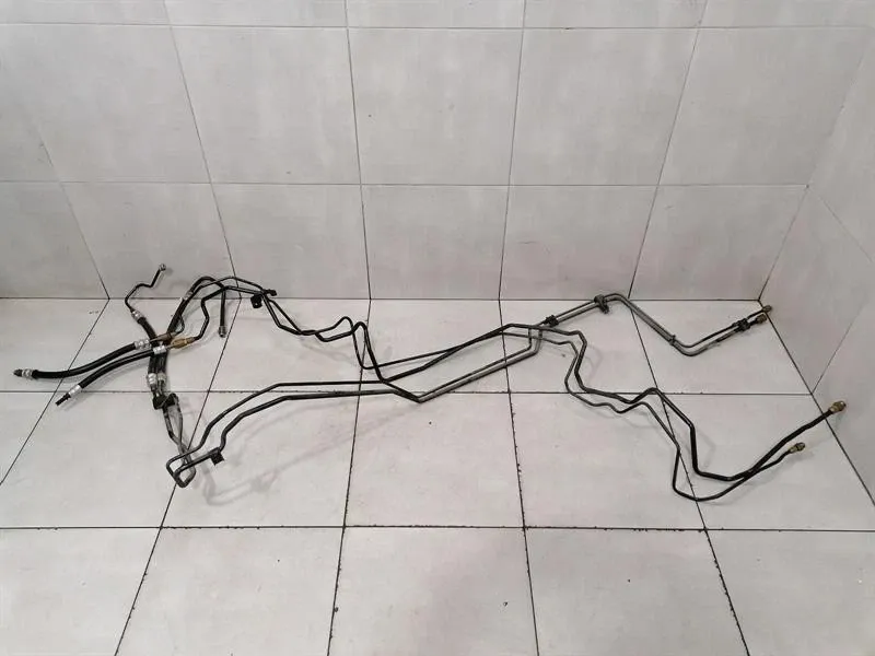 Porsche 911 996 power steering pants RHD 99634745228 power steering 99634744352