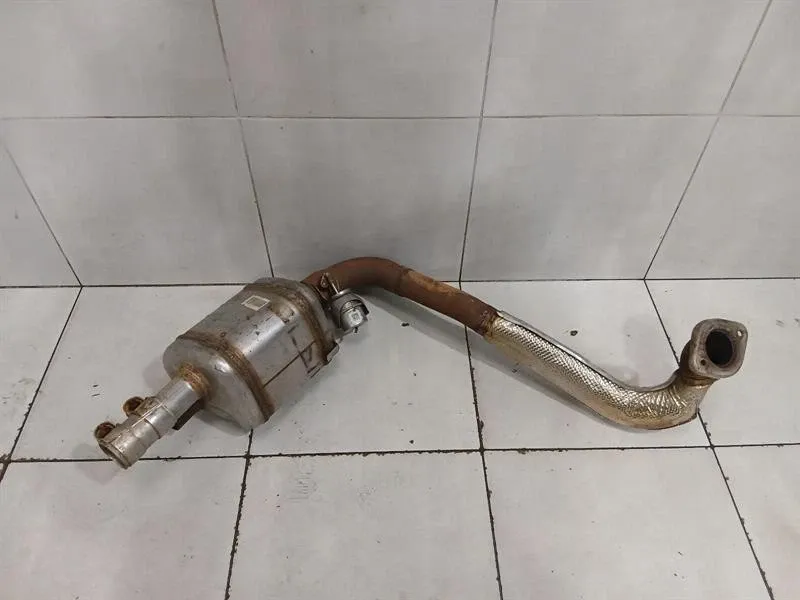 Porsche Boxster Spyder 718 Right Sport Exhaust 982251052F Exhaust Right Defects