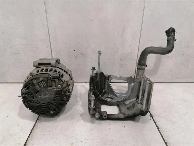 Mercedes S-Class W221 Alternator A0131540602 Alternator Faulty A2751550135