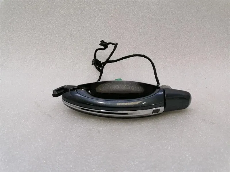 Bentley Continental GT W12 door handle left 3W0837205D door handle front left RHD