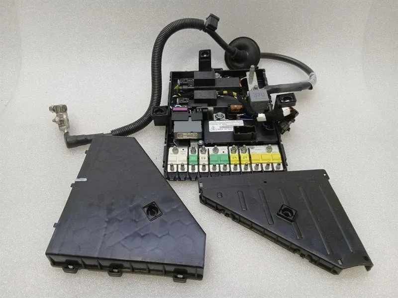 Porsche 911 991 Fuse Box 99161807501 Fuse Box