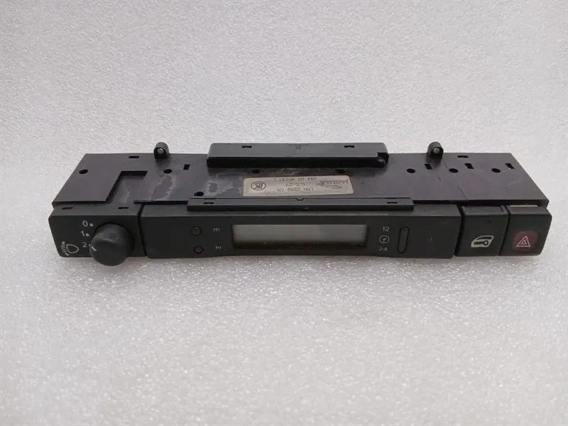 Switch LNA6292CA Jaguar X300 clock dispay faulty switch