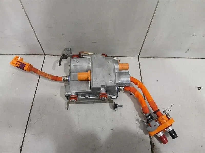 PORSCHE 911 992 992971764H POTENTIAL DISTRIBUTOR POTENTIAL DISTRIBUTOR 992971764C